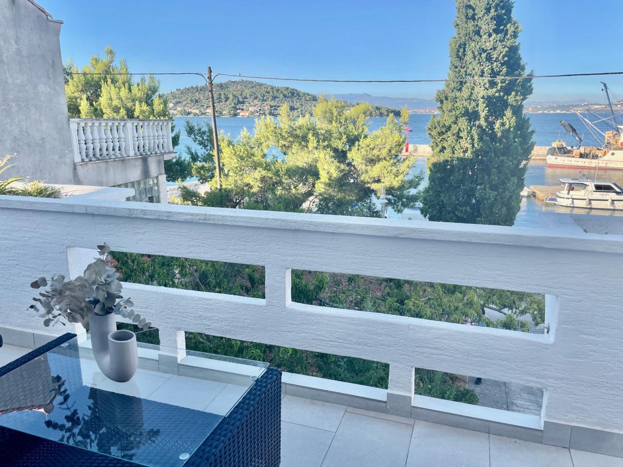 Apartman S M4 With The View Kali Exteriér fotografie